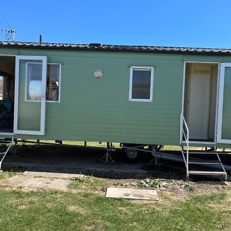 Вілла 604 Seawick Jaywick Sands Екстер'єр фото