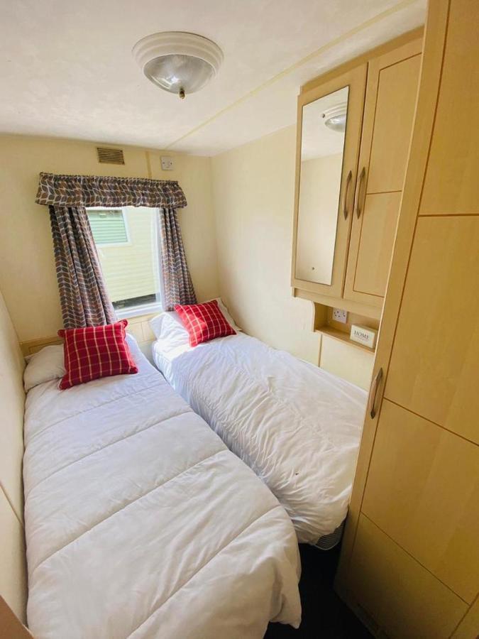 Вілла 604 Seawick Jaywick Sands Екстер'єр фото