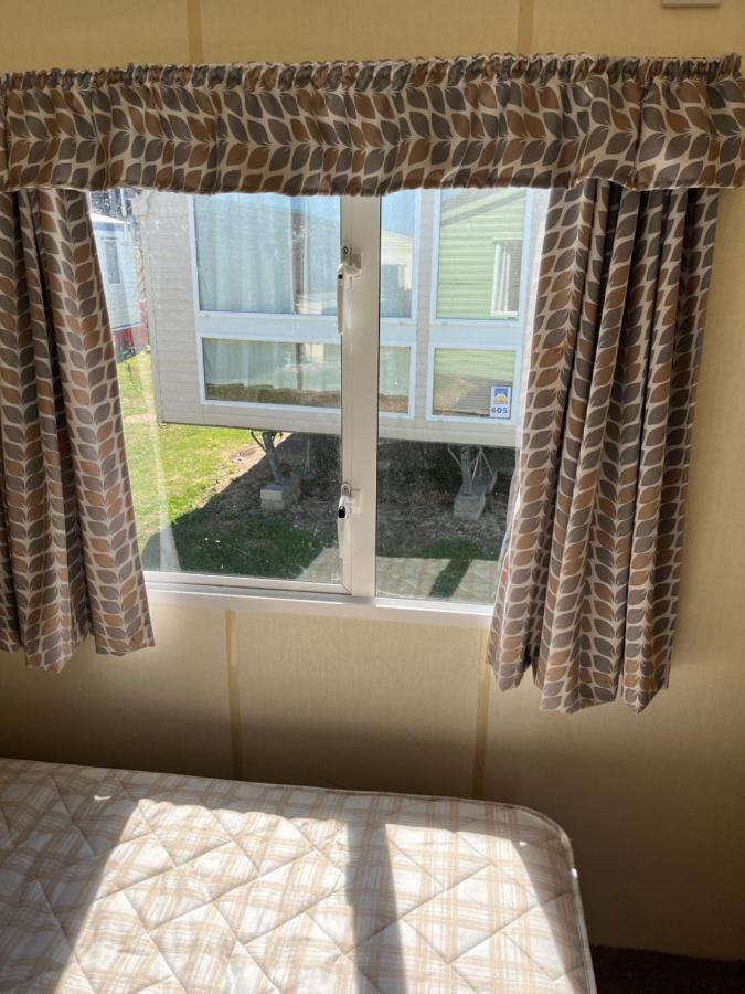 Вілла 604 Seawick Jaywick Sands Екстер'єр фото